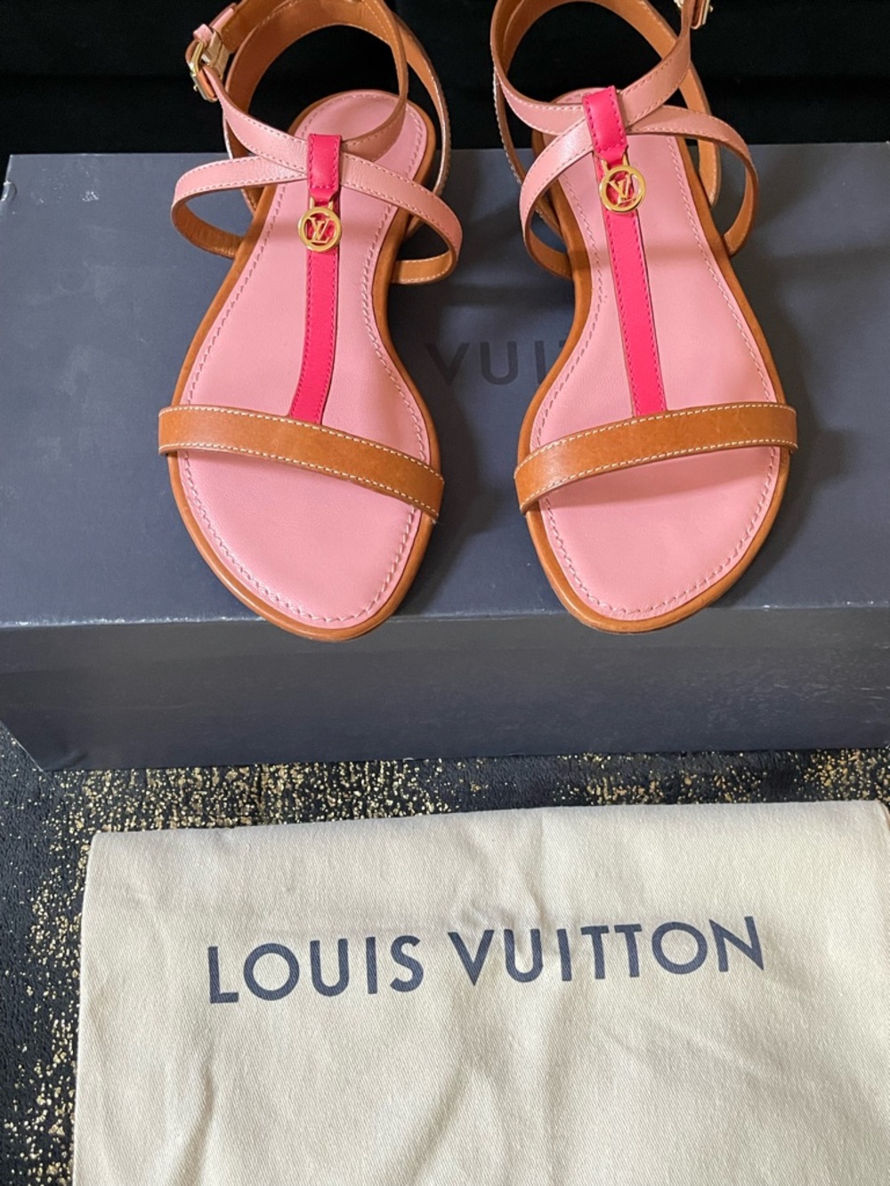 New Louis Vuitton Pink & Tan T-Strap Leather Sandals with Gold LV Medallion